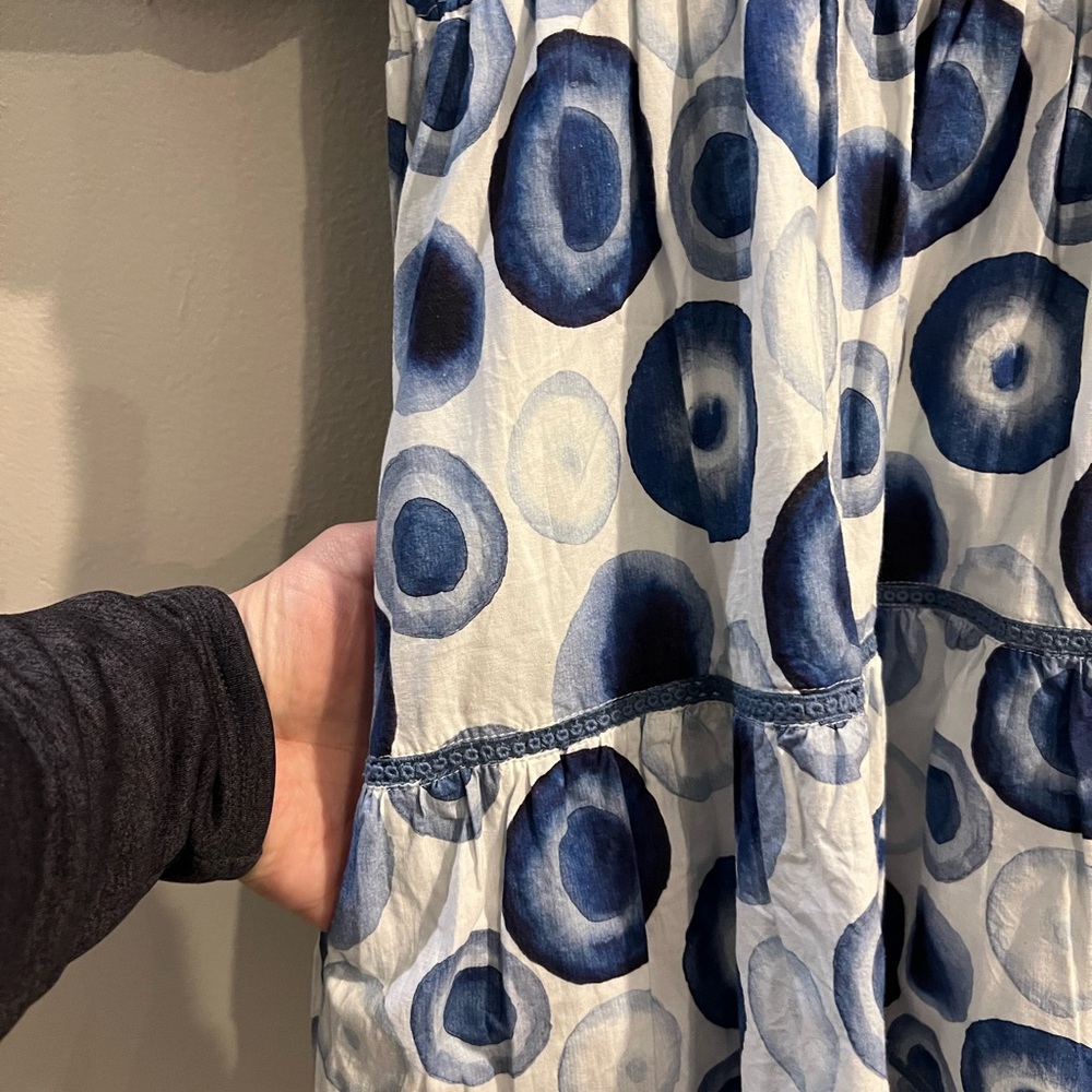 NWOT Marigold Blue and White Patterned Wrap Dress - Picture 9 of 10